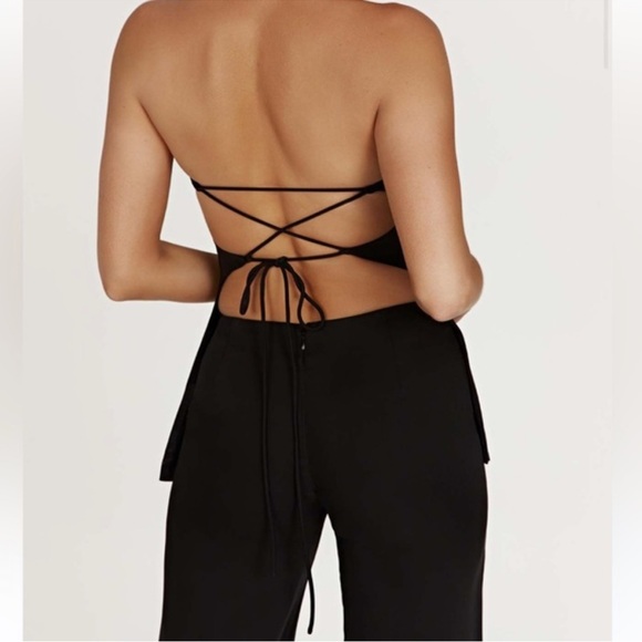 MESHKI ~ Astrid Strapless Back Tie Top - Black - Picture 4 of 8